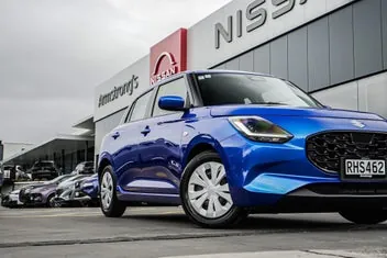 Suzuki Swift 2025 photo 5