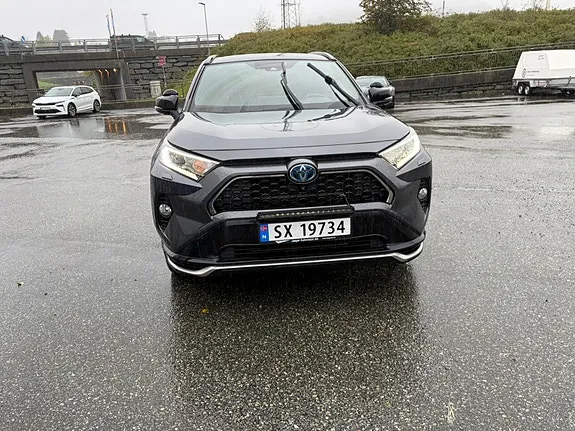 Toyota Rav4 2021 photo 2