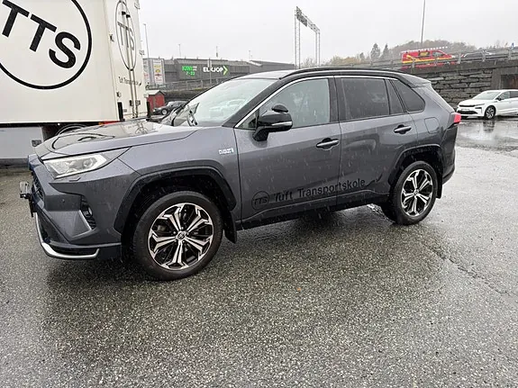 Toyota Rav4 2021 photo 3