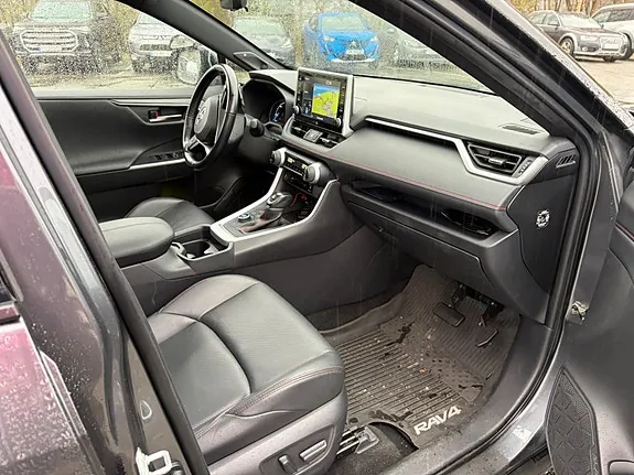 Toyota Rav4 2021 photo 5