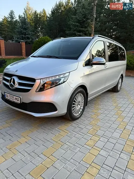 Mercedes-Benz V-Class 2020 photo 4