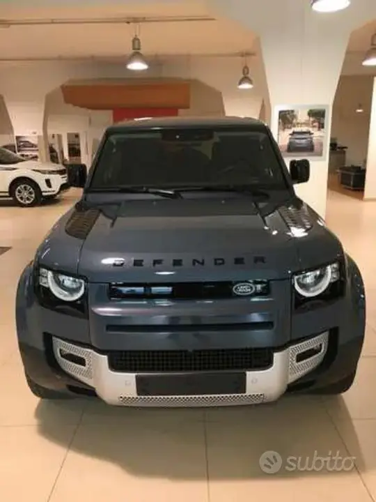 Land Rover Defender 110 2020 photo 2