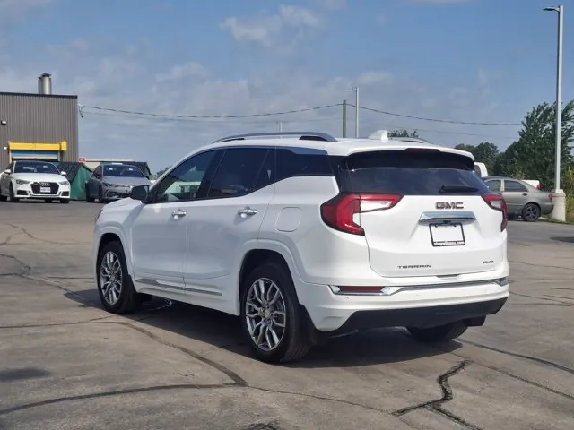 GMC Terrain 2022 photo 3