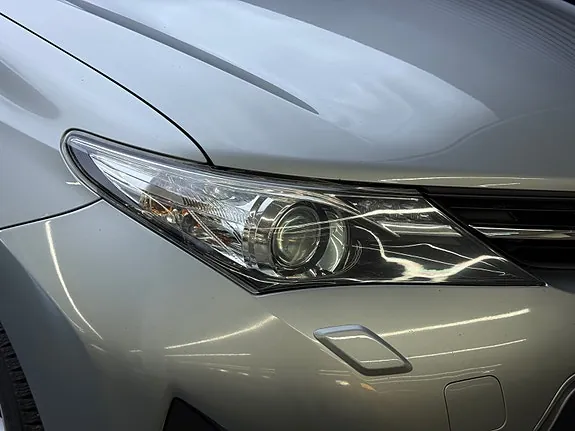Toyota Auris 2013 photo 4