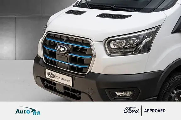Ford Transit 2023 photo 5