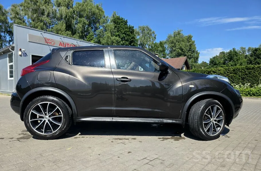 Nissan Juke 2011 photo 5