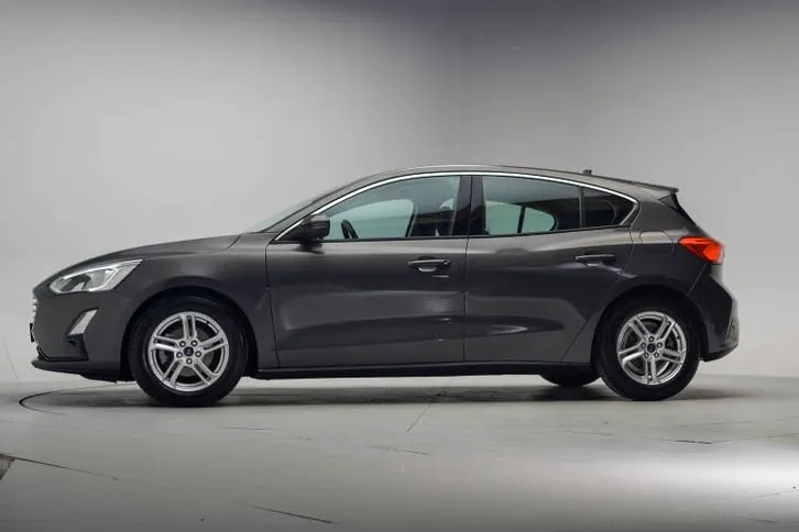 Ford Focus 2019 photo 2