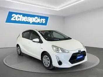 Toyota Aqua 2016 photo 4