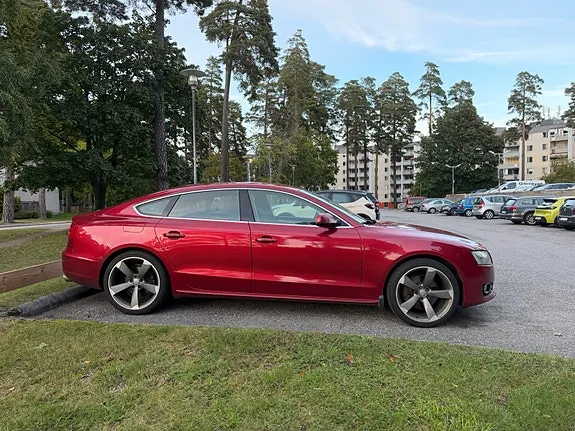 Audi A5 2011 photo 2