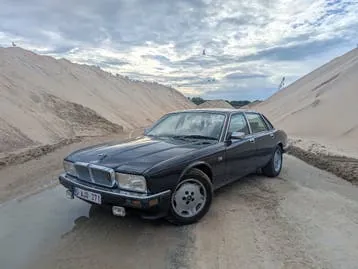 Jaguar Xj