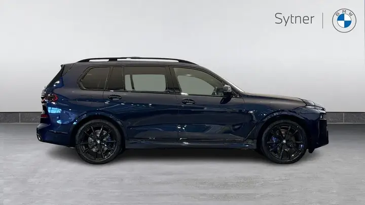 BMW X7 2026 photo 3