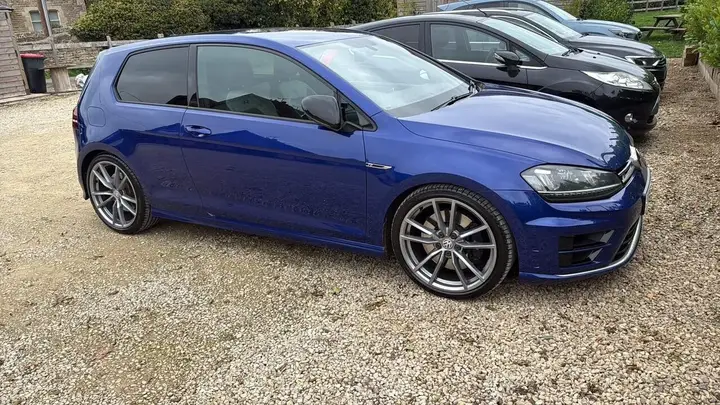 Volkswagen Golf R