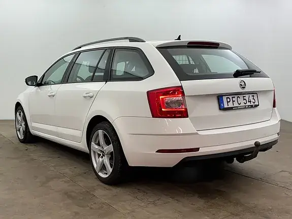 Skoda Octavia 2018 photo 4