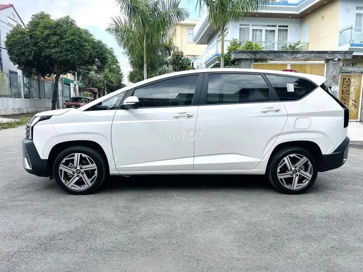 Hyundai Stargazer 2026 photo 5