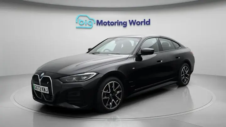 BMW I4 2022 photo 4