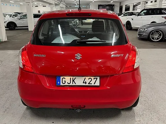 Suzuki Swift 2012 photo 5