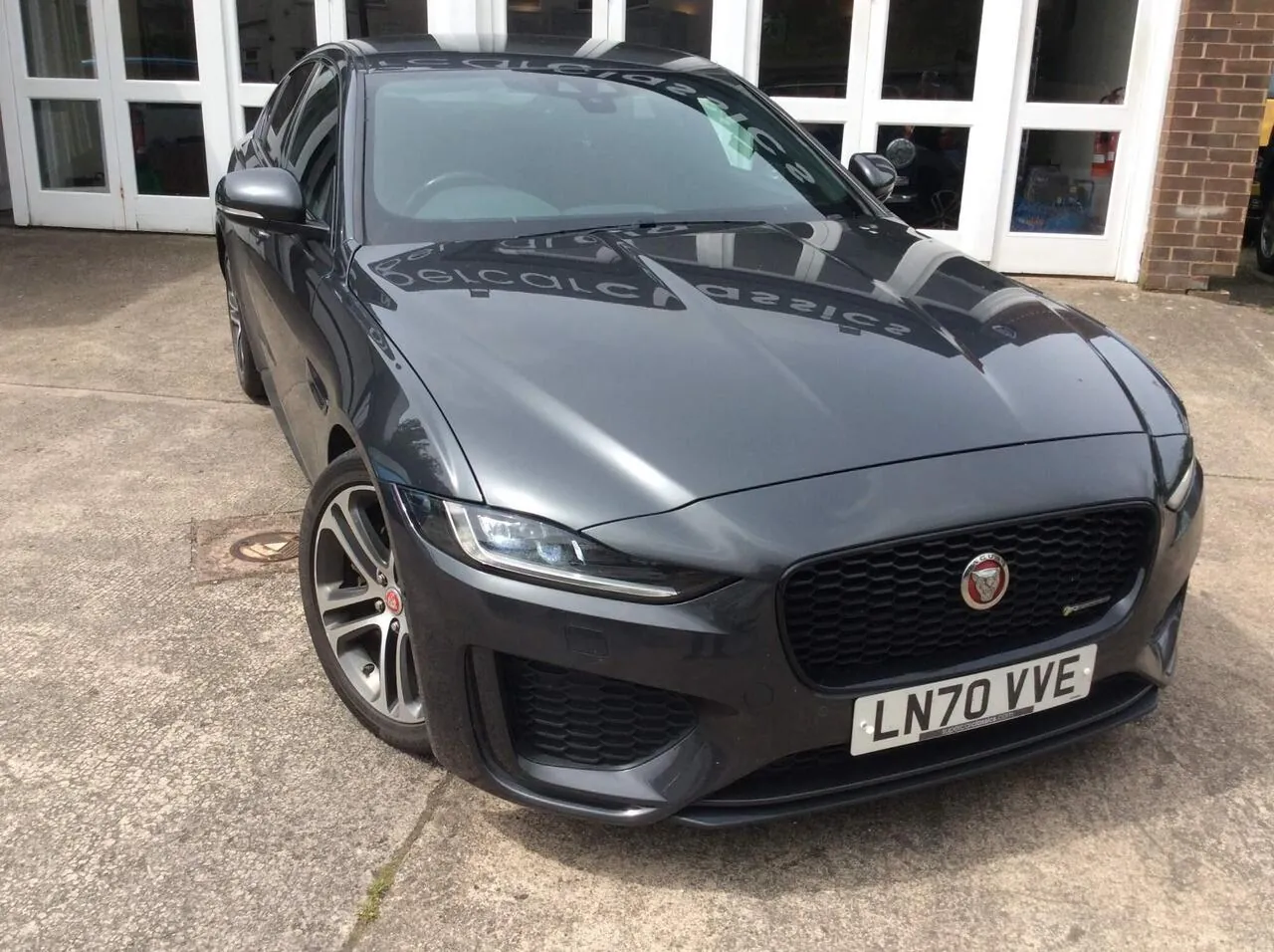 Jaguar Xe