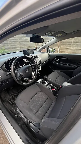 Kia Rio 2015 photo 4