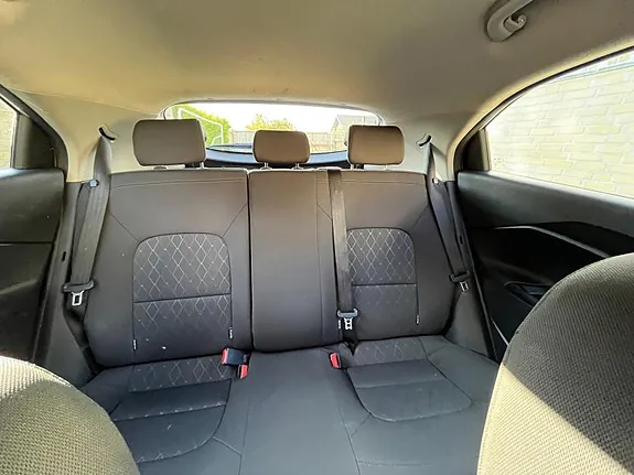 Kia Rio 2015 photo 5