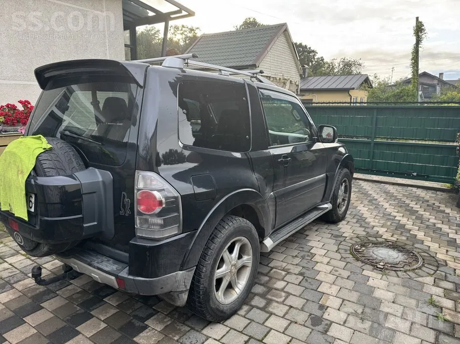 Mitsubishi Pajero 2007 photo 4