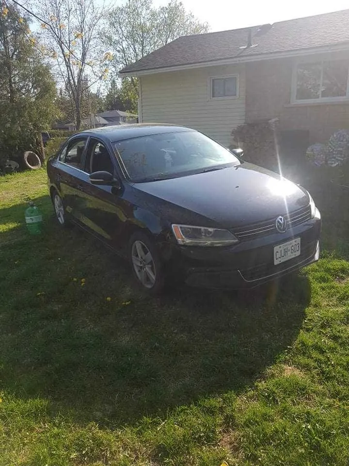 Volkswagen Jetta 2011 photo 2