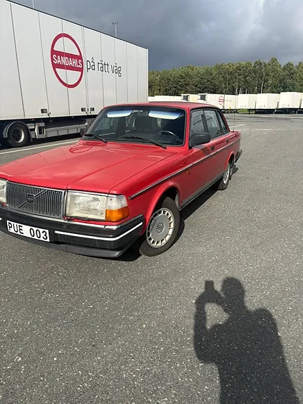 Volvo 240 1993 photo 4