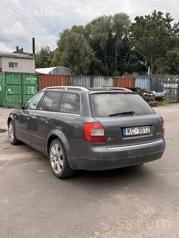 Audi A4 2002 photo 5
