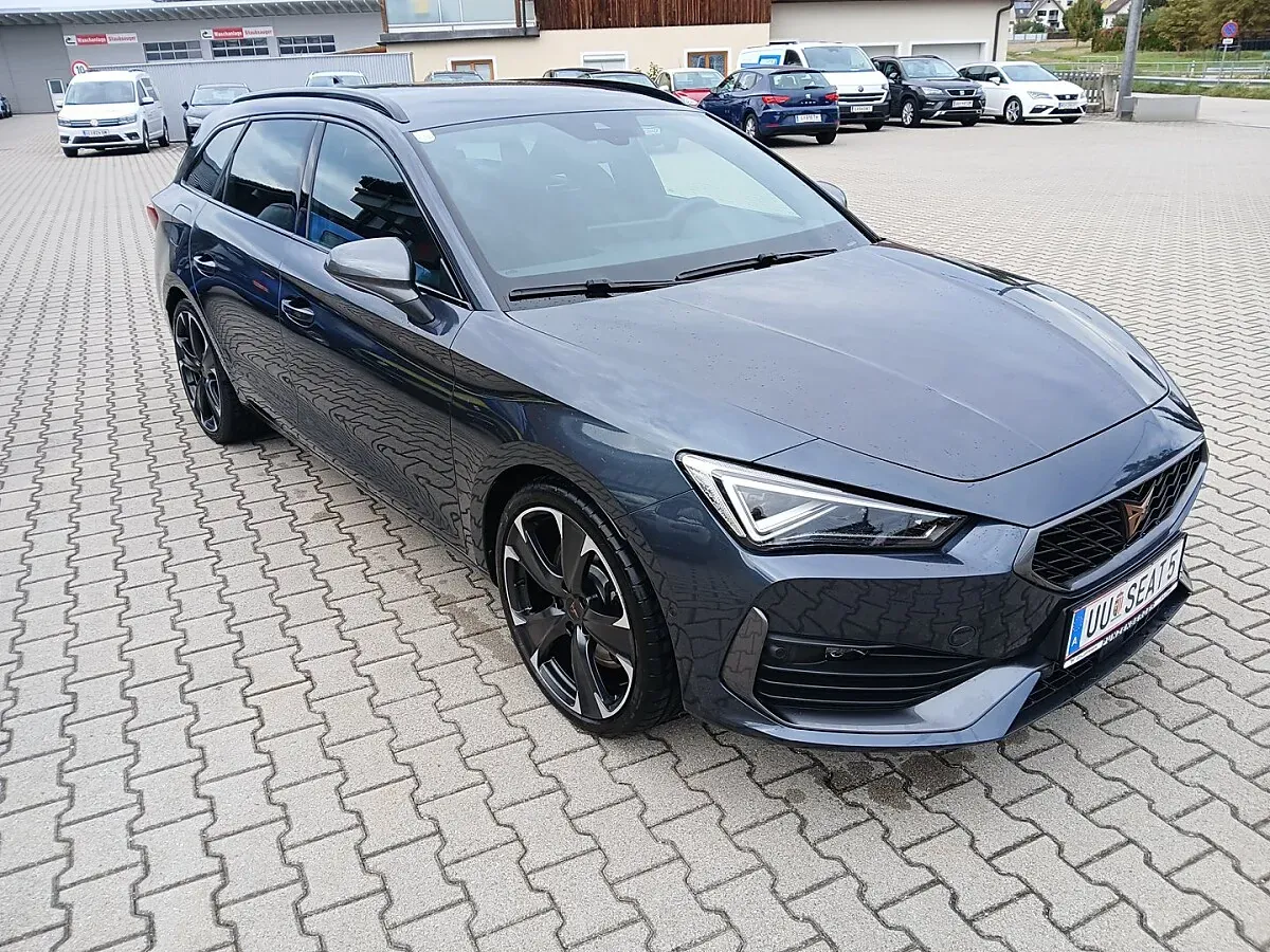 Cupra Leon 2024 photo 3