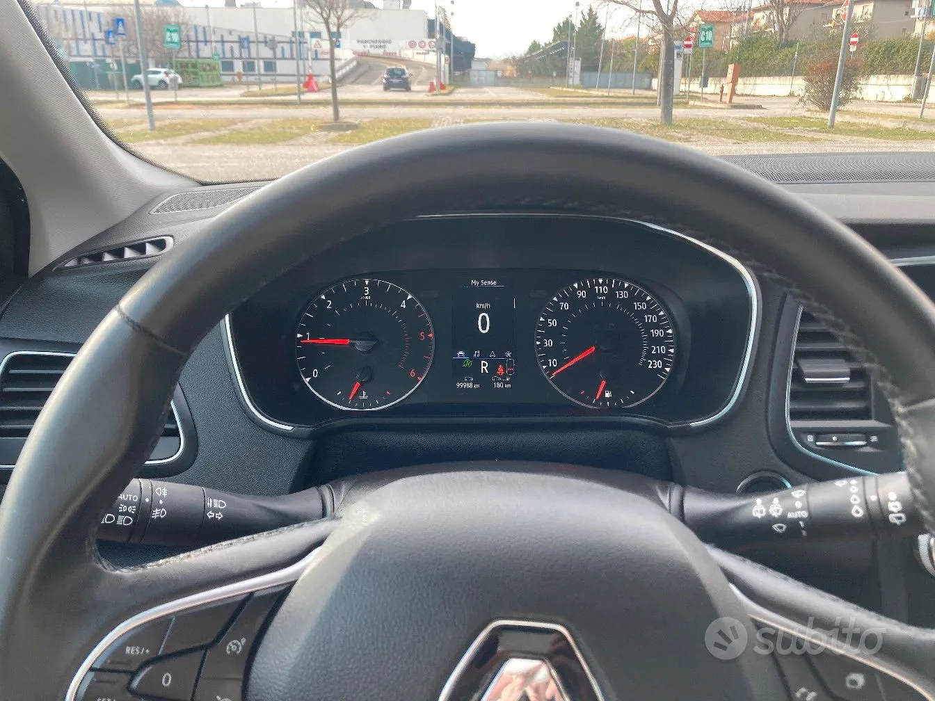 Renault Megane 2022 photo 5