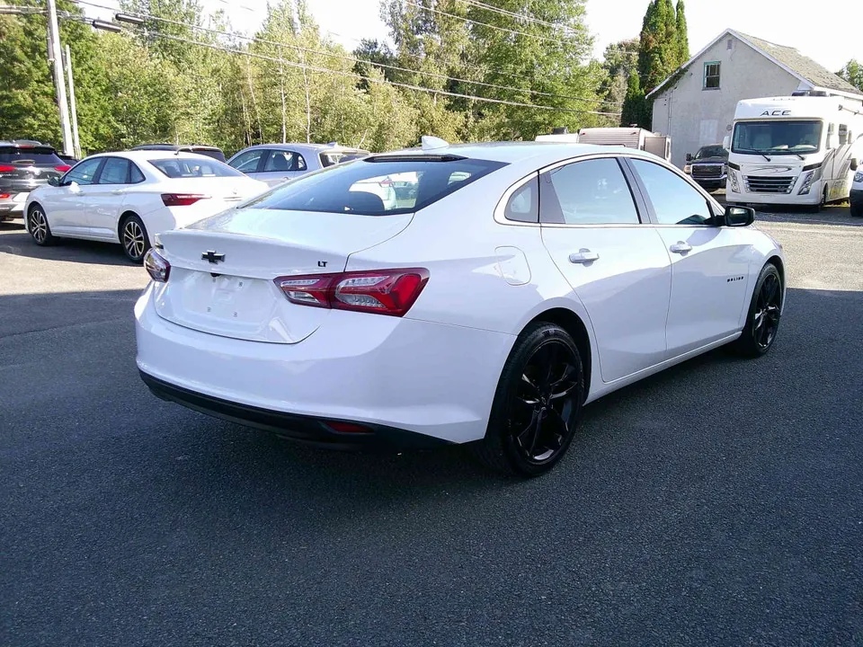 Chevrolet Malibu 2023 photo 4