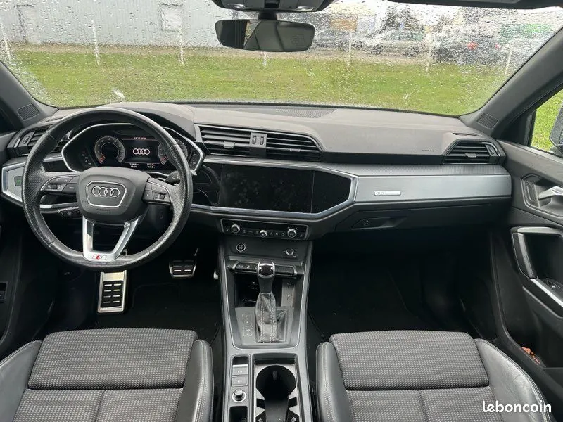 Audi Q3 2023 photo 3