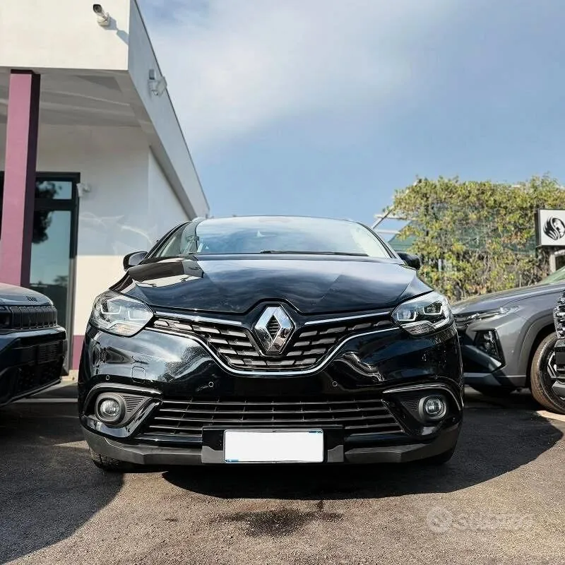 Renault Grand Scenic 2017 photo 2