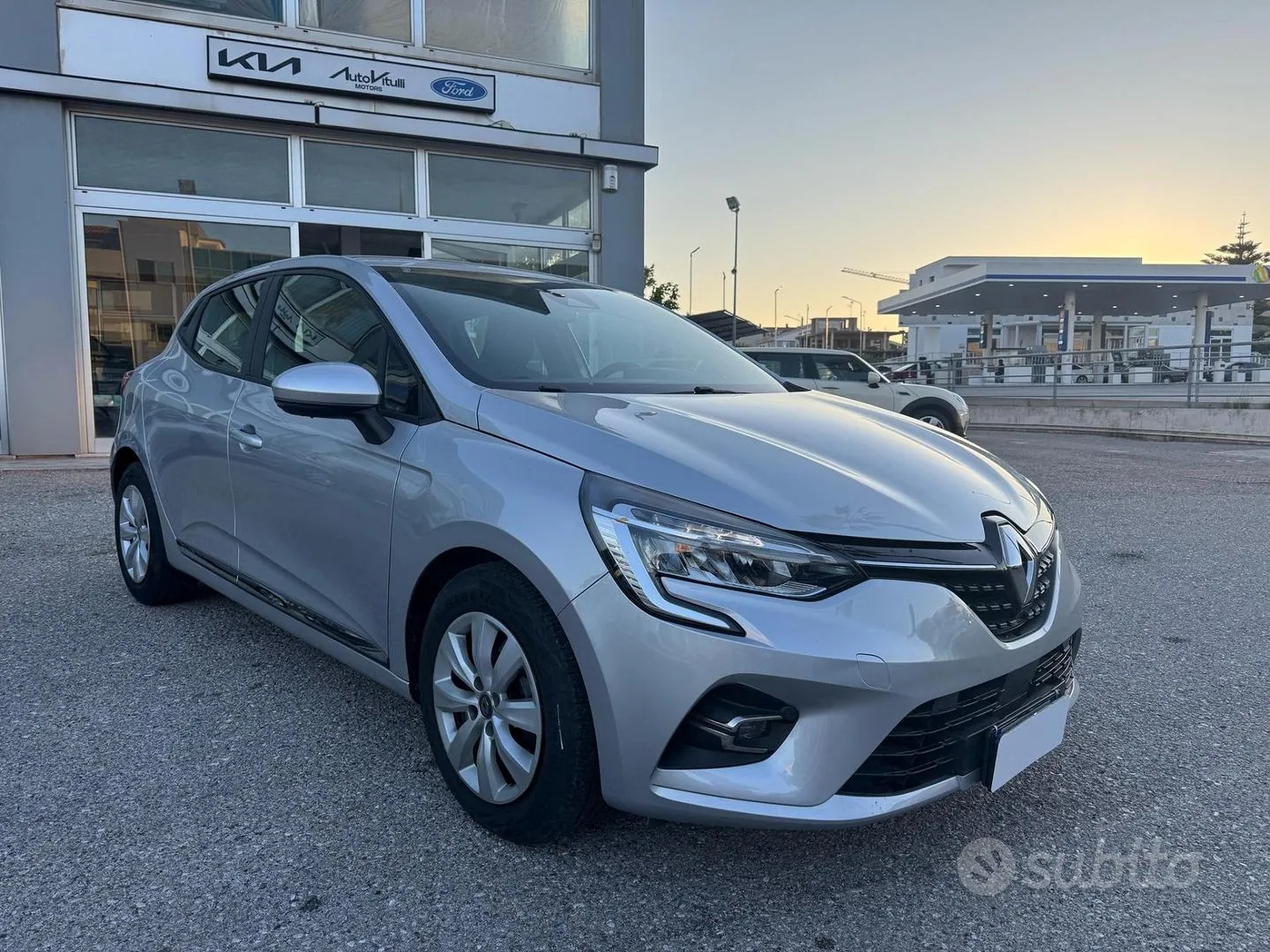Renault Clio 2019 photo 2