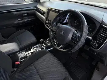 Mitsubishi Outlander 2021 photo 3