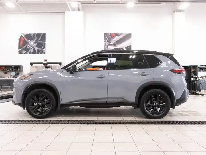 Nissan Rogue 2023 photo 2