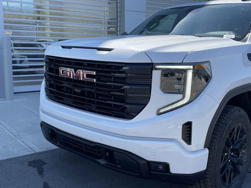 GMC Sierra 1500 2026 photo 3