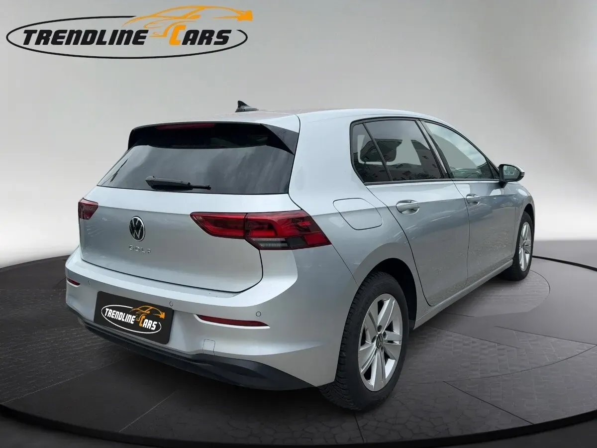 Volkswagen Golf 2023 photo 3