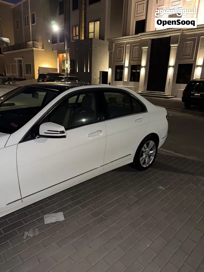 Mercedes-Benz C-Class 2013 photo 2