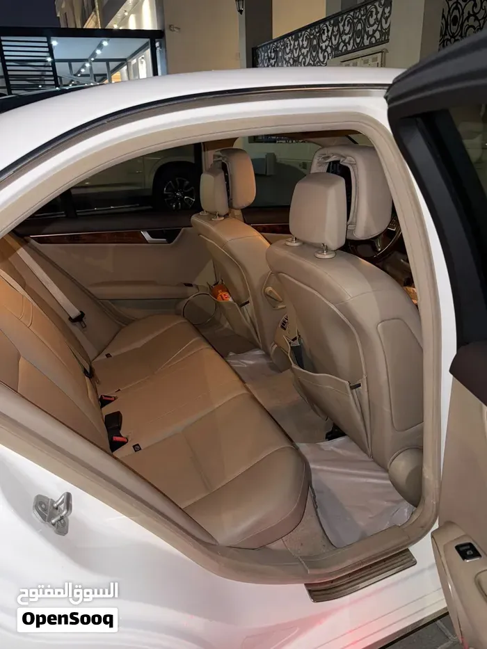 Mercedes-Benz C-Class 2013 photo 3
