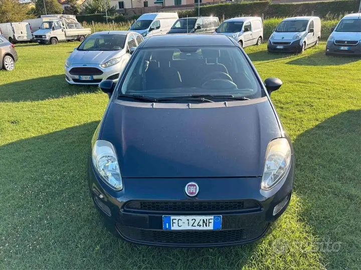 Fiat Punto 2016 photo 2