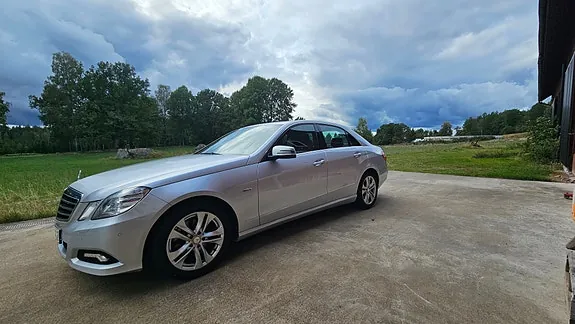 Mercedes-Benz E250 2009 photo 2
