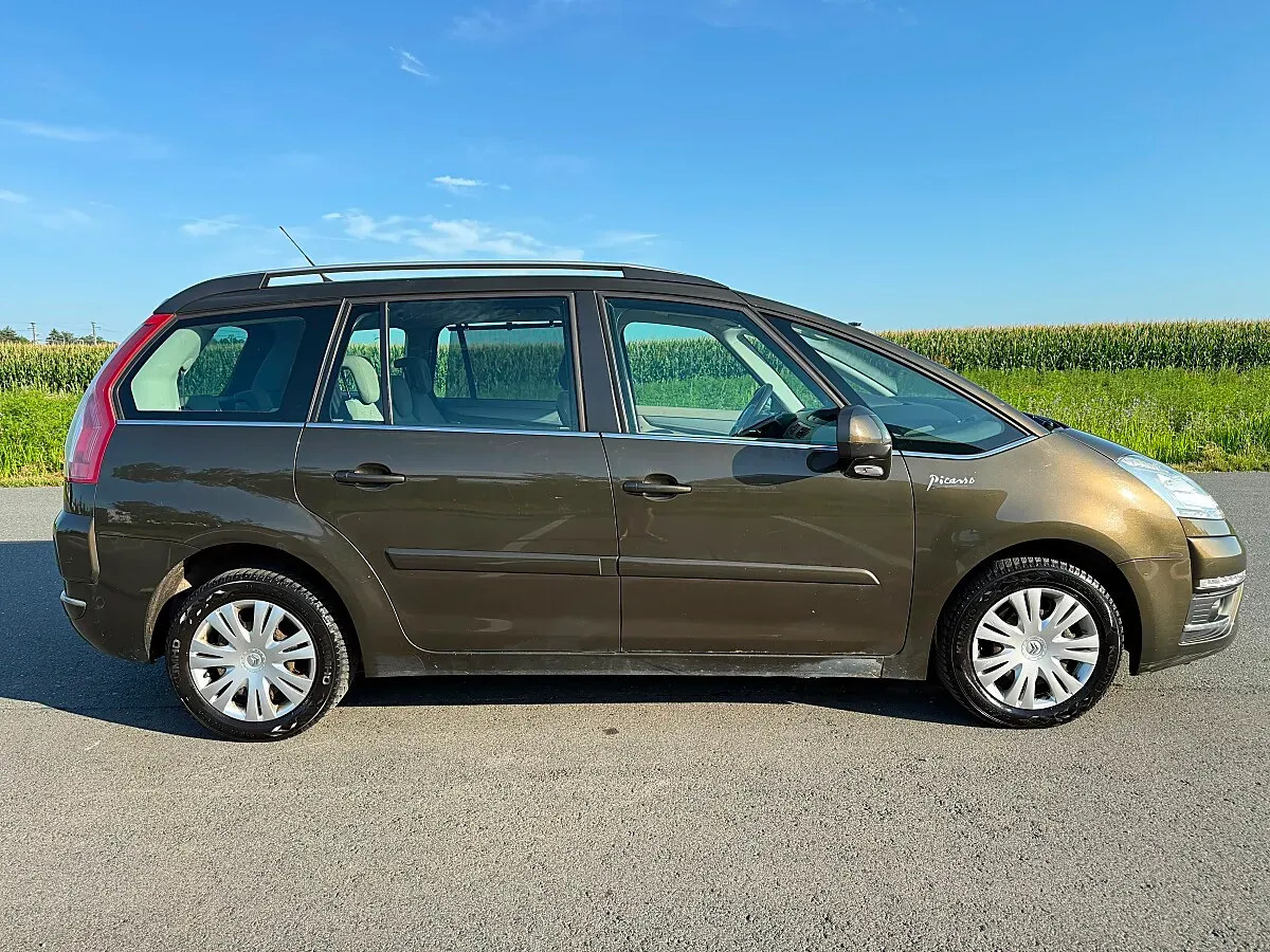 Citroen Grand C4 Picasso 2013 photo 2