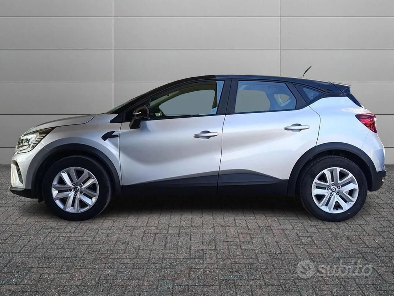 Renault Captur 2022 photo 2