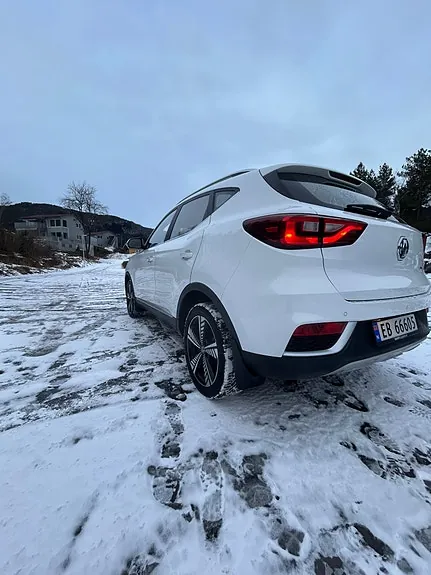 MG Zs Ev 2020 photo 3