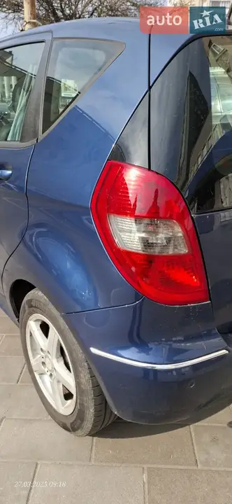 Mercedes-Benz A-Class 2009 photo 5