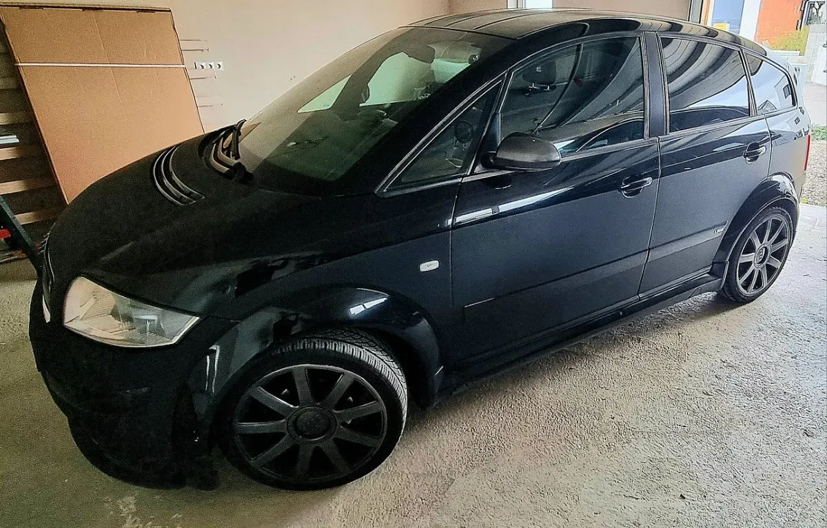 Audi A2