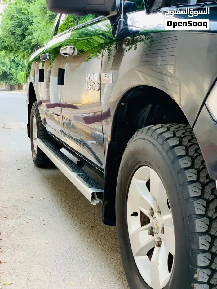 Dodge Ram 1500 2014 photo 3