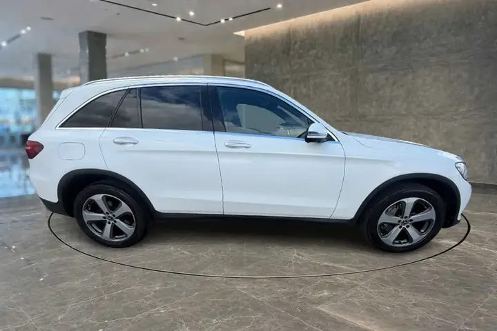 Mercedes-Benz Glc 2017 photo 4