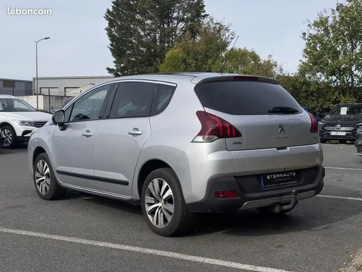 Peugeot 3008 2016 photo 3