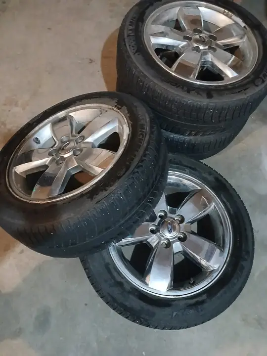 Ford Escape 2011 photo 5